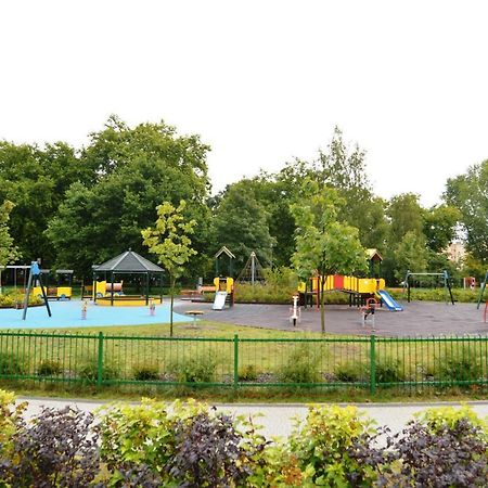 Apartament Trzynastka Свіноуйсьце Екстер'єр фото