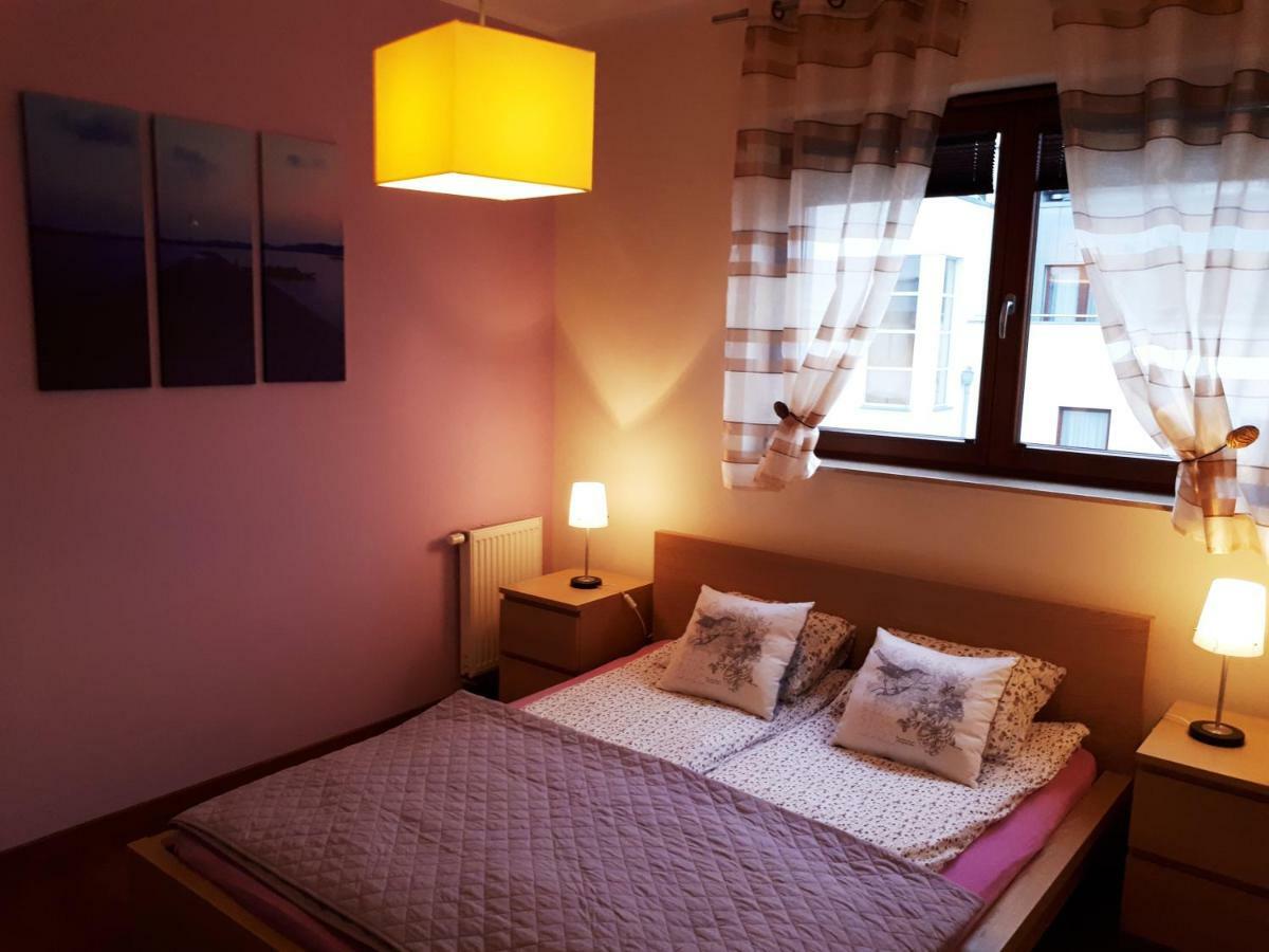 Apartament Trzynastka Свіноуйсьце Екстер'єр фото